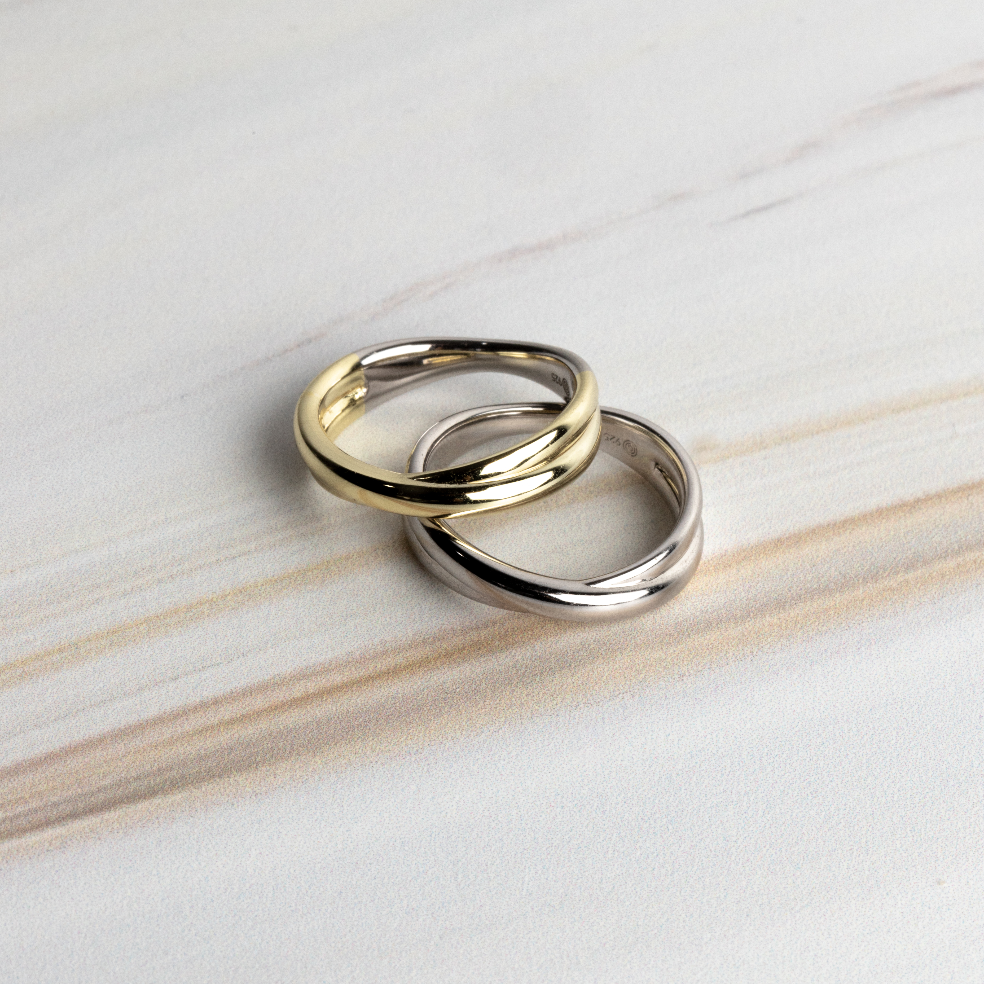 Sterling zilveren ring R452