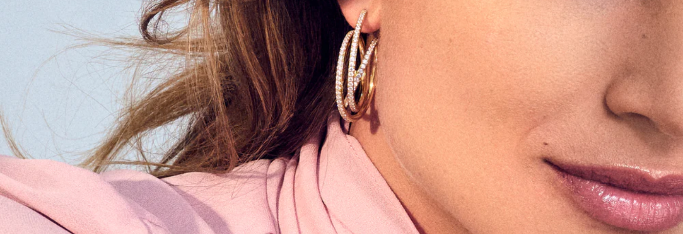 Welke sieraden draag je als gast op een bruiloft? Dé stijlgids voor wedding guests!