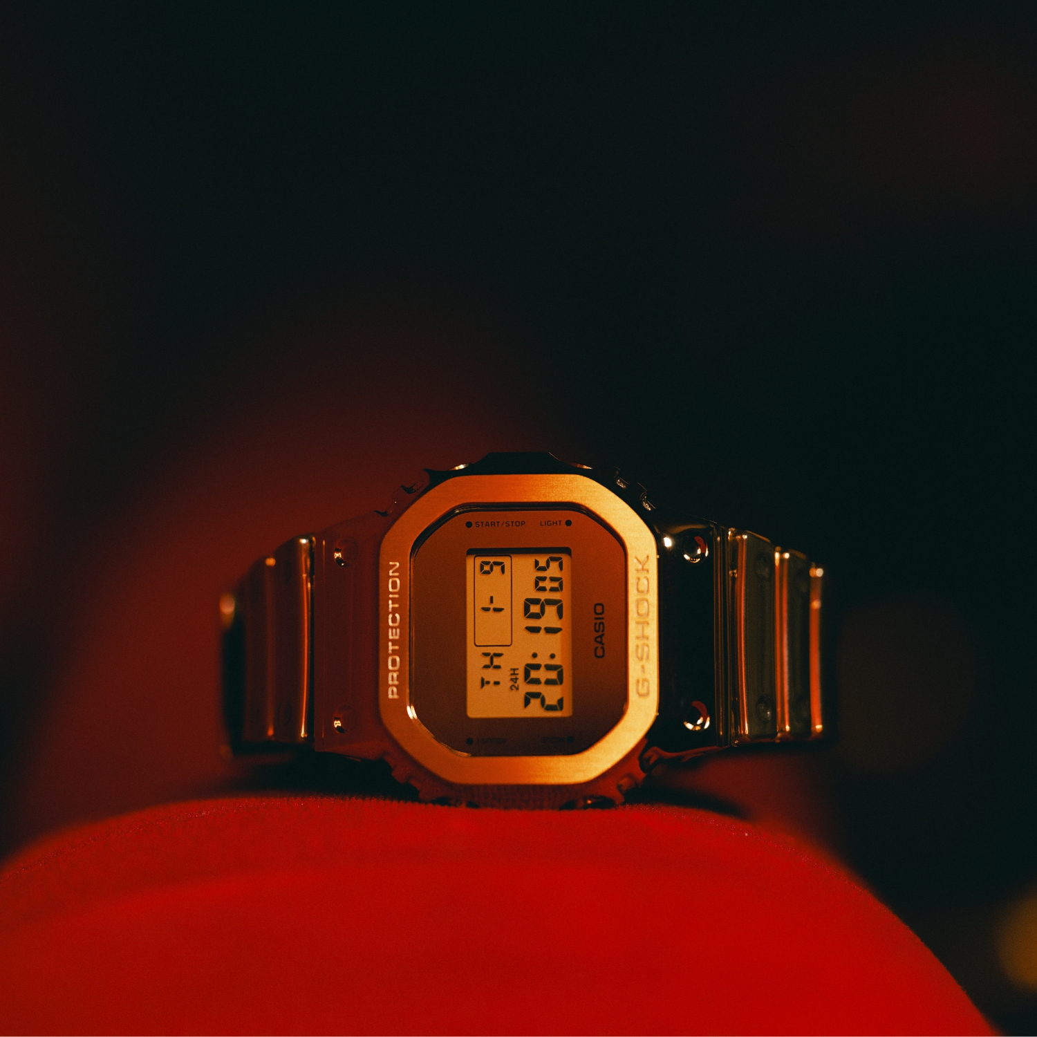 Herenhorloge The Origin Gold - GM-5600YMG-9ER