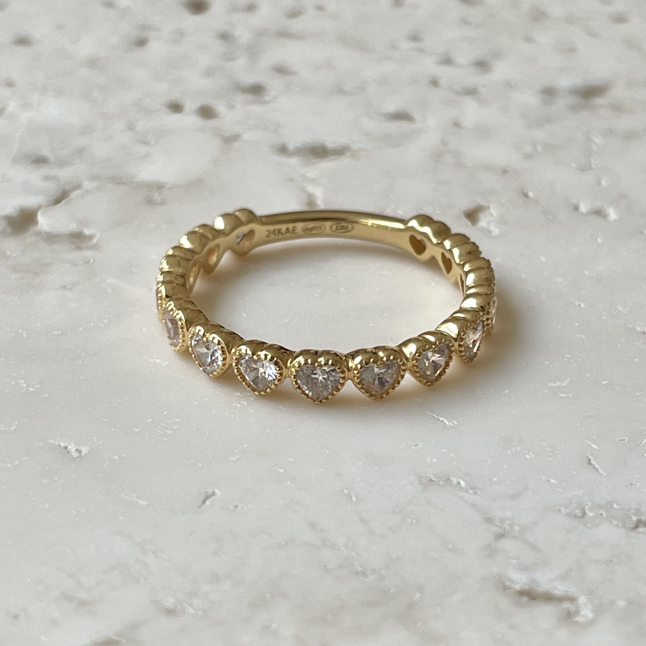 Ring van gold plated  met hart detail en zirkonia 12492Y