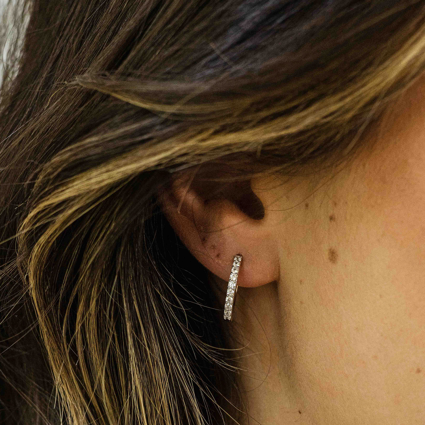 Oorringen sterling zilver met zirkonia 18 mm - KCF218