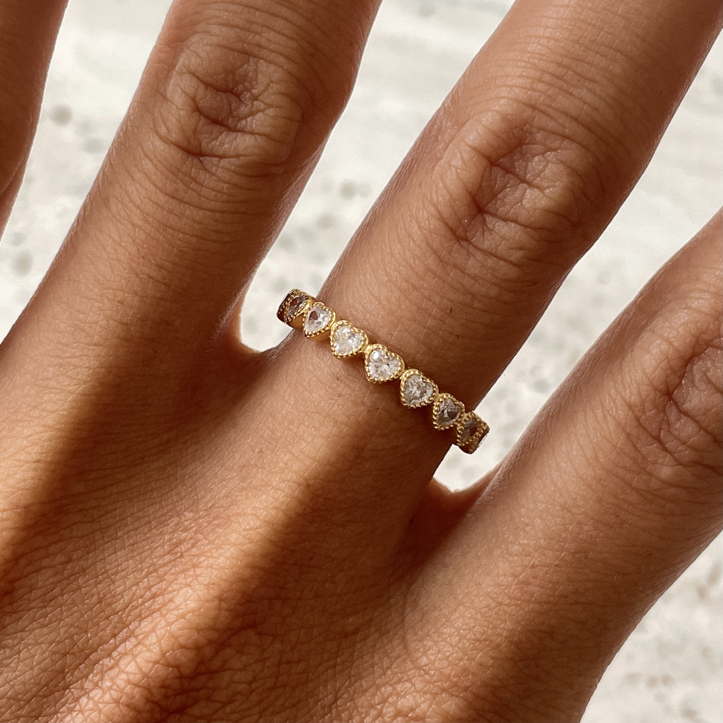Ring van gold plated  met hart detail en zirkonia 12492Y