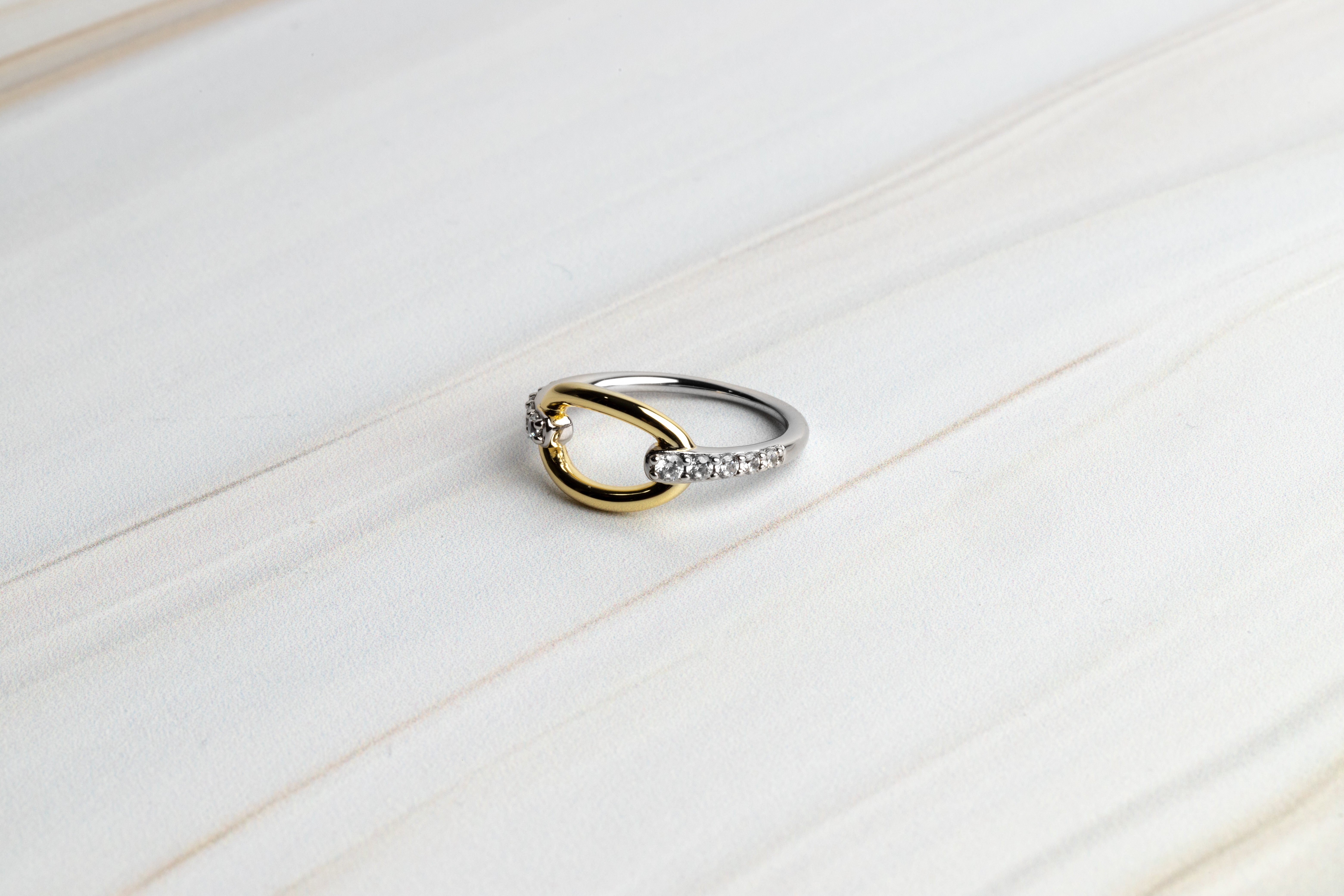 Sterling zilveren gold plated ring met zirkonia R407Y