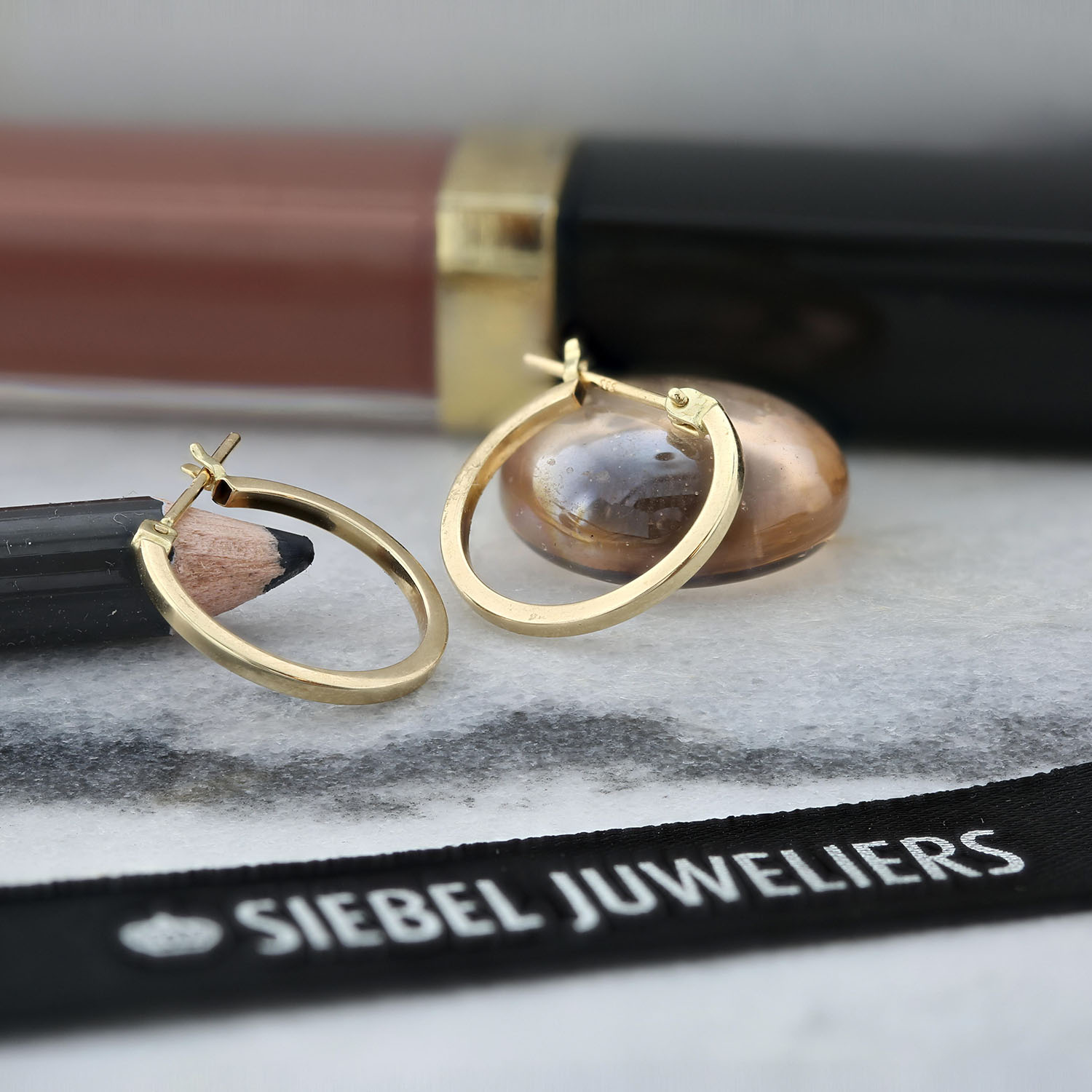 Geelgouden oorringen E122-XXSQTE0001.5-15-L-Y