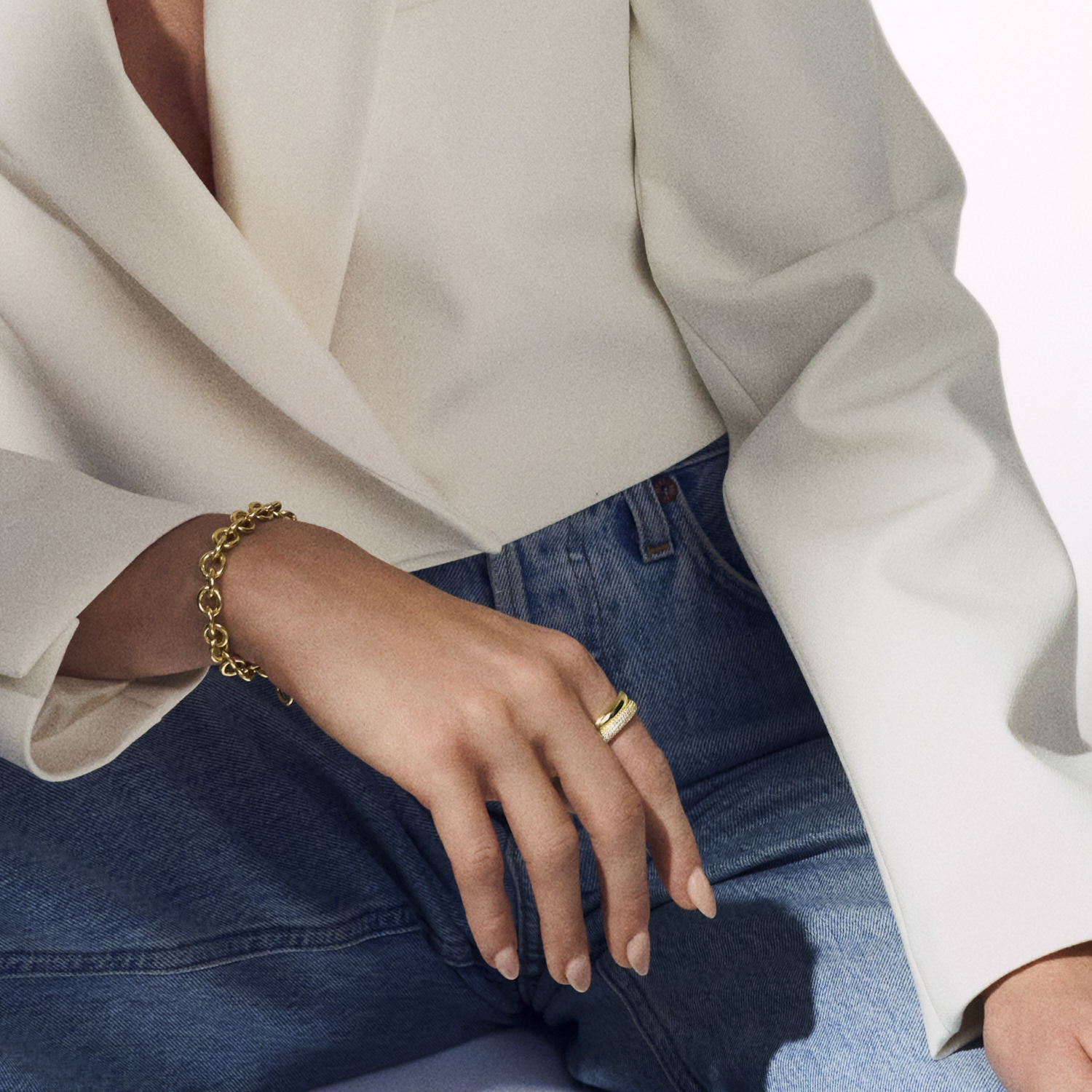 Ring Carrara gold plated met Zirkonia - SJ-R2476-CZ-YG