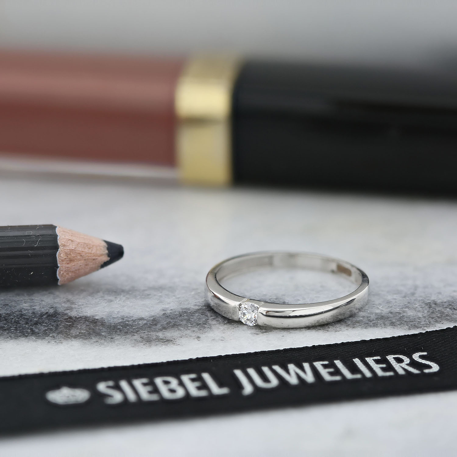 Witgouden ring met zirkonia R122-VX4-X3SZR0332-FCZ-W