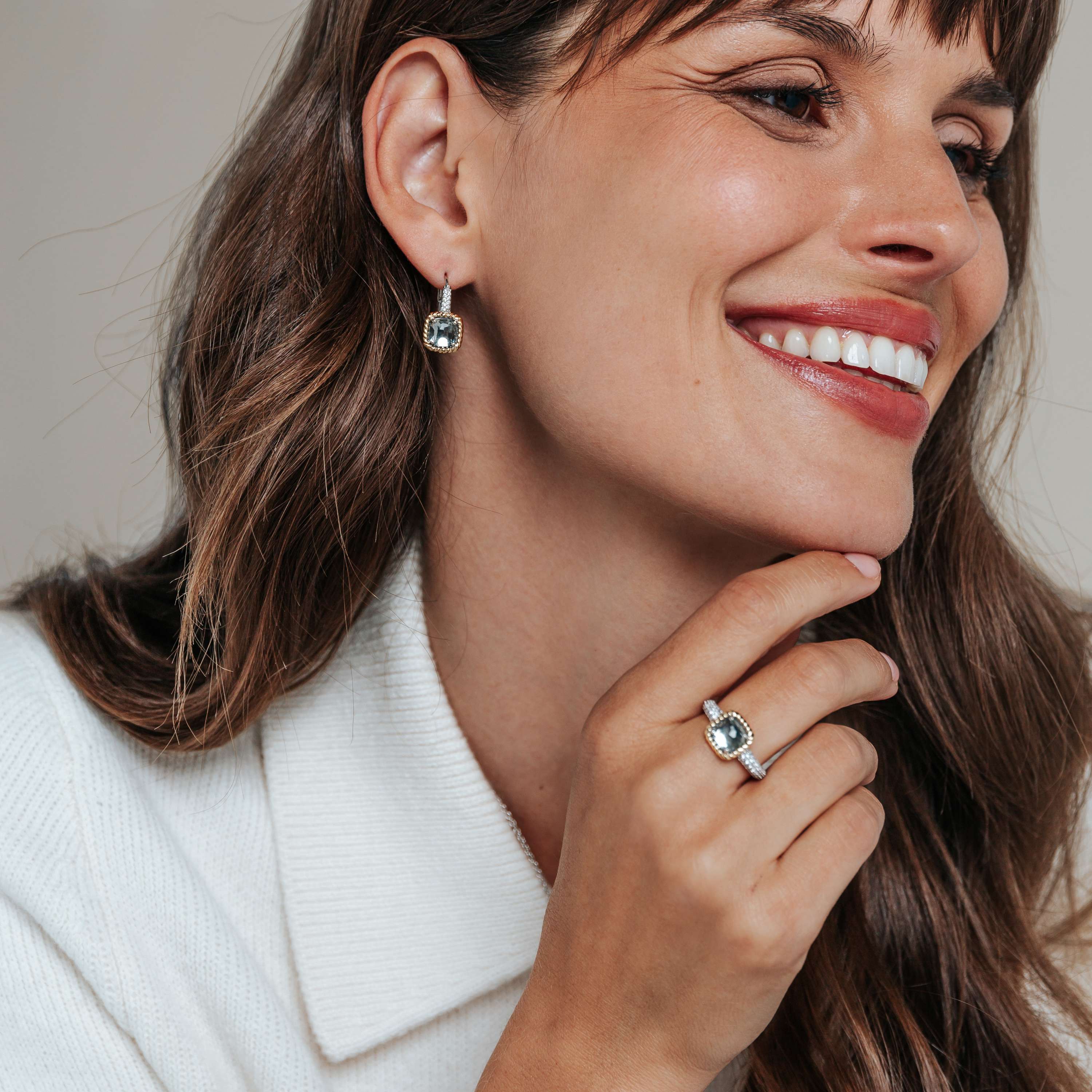 Oorhangers met grijs kristal en zirkonia - 78042GG