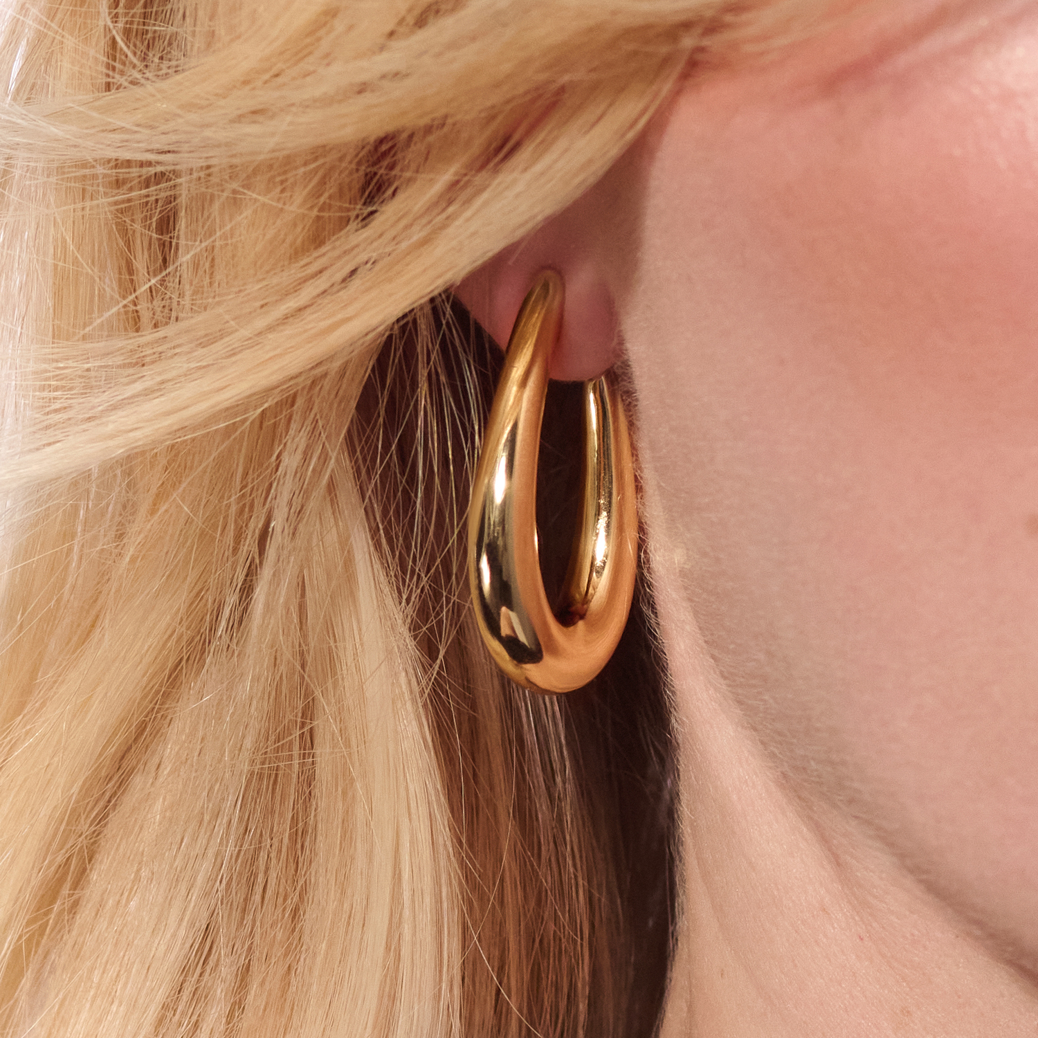 Oorringen Goccia Pianura Medio gold plated - SJ-E2484-YG
