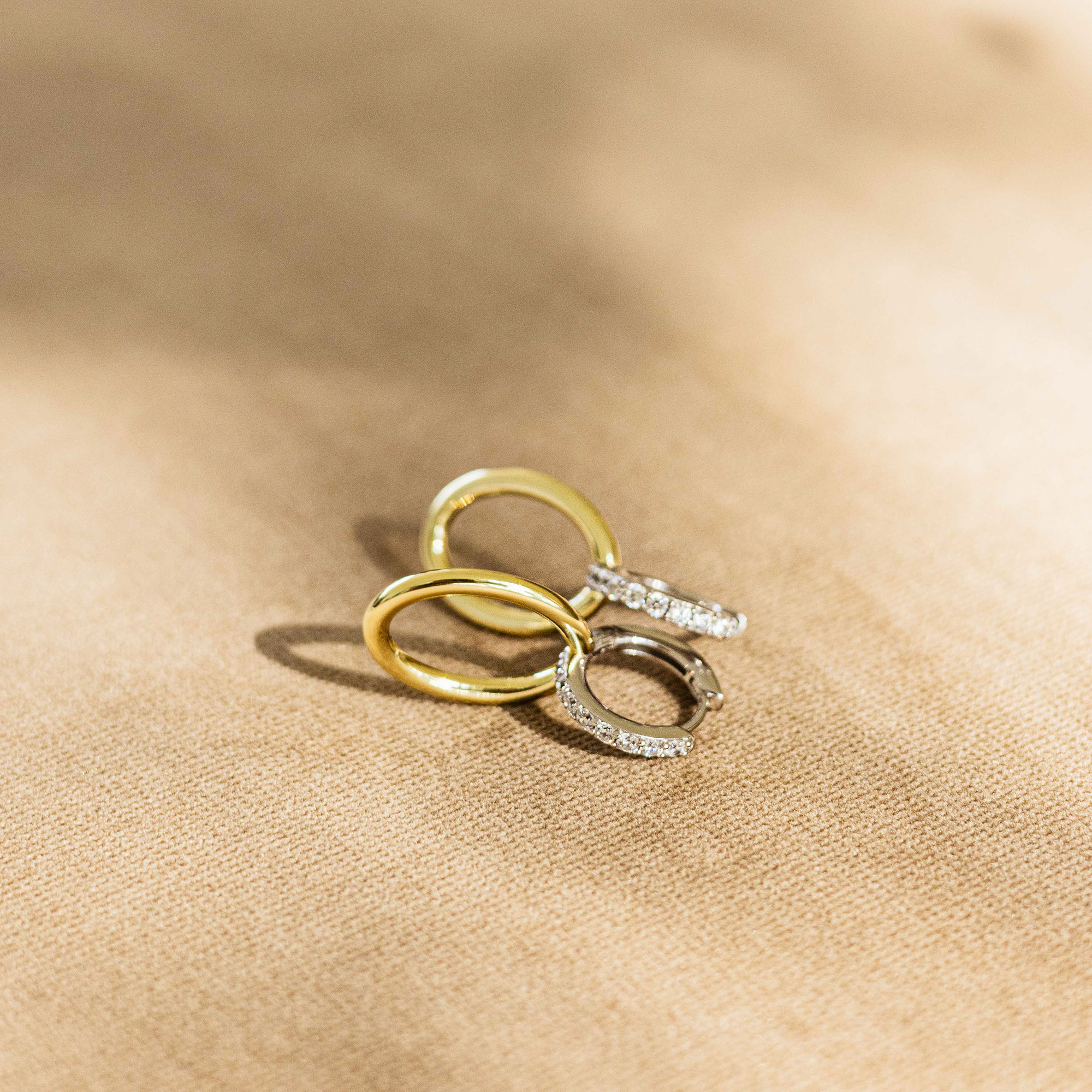 Oorringgold plated  met zirkonia - KC1014Y